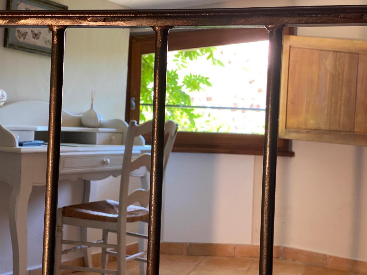Sanilhac  Auberge De La Tour De Brison מראה חיצוני תמונה