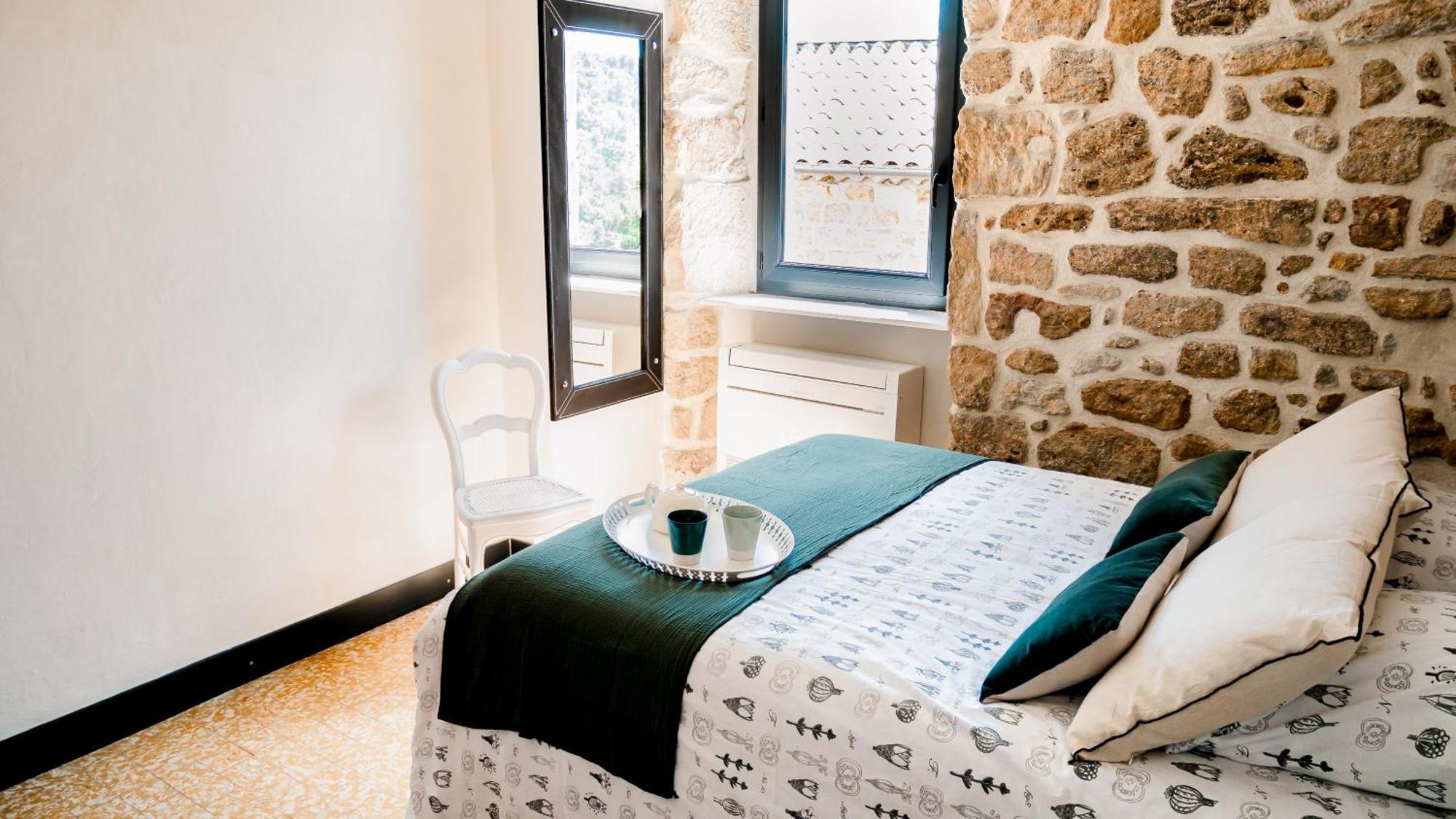 Sanilhac  Auberge De La Tour De Brison מראה חיצוני תמונה